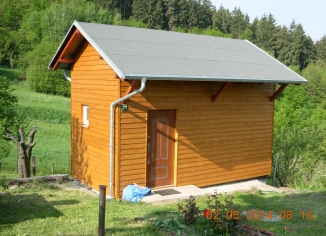 malá zahradní chatka